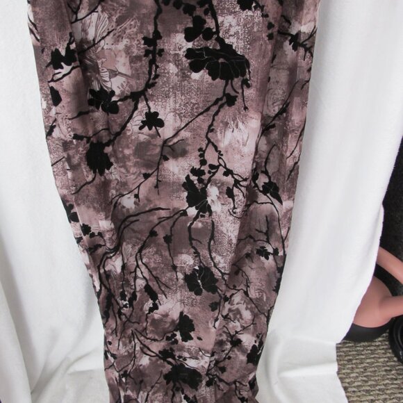 NWT - PrettyLittleThing Brown Floral Side Slit Skirt - Picture 14 of 14